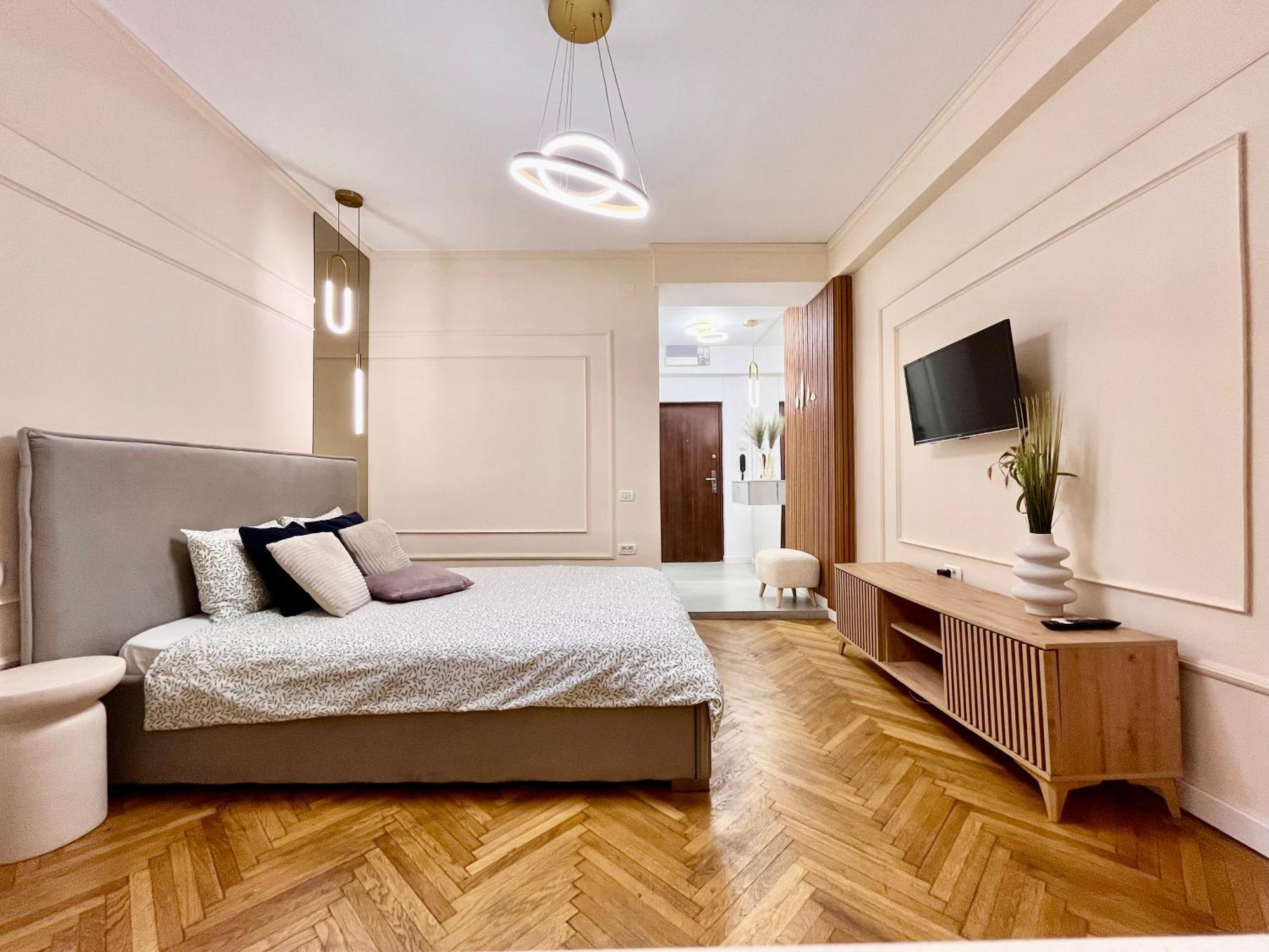 Nomad Instastudio - Steps From Old Town Bucharest Luaran gambar
